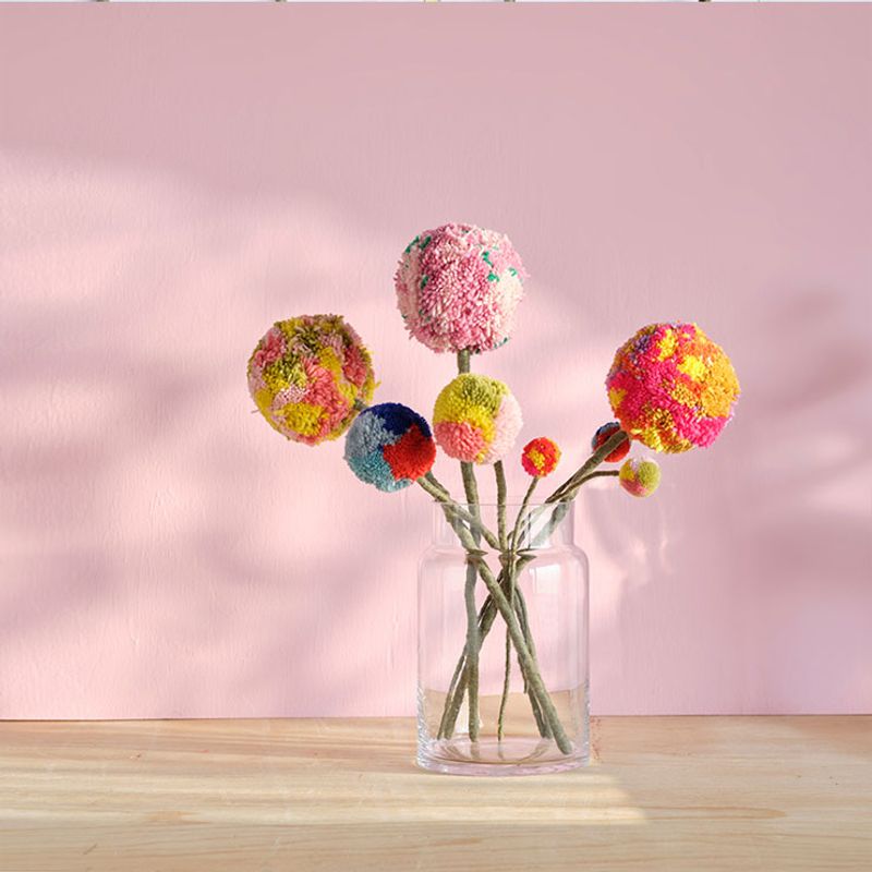 Aveva - Endless flower - Pom Pom thistle S lilac-neon