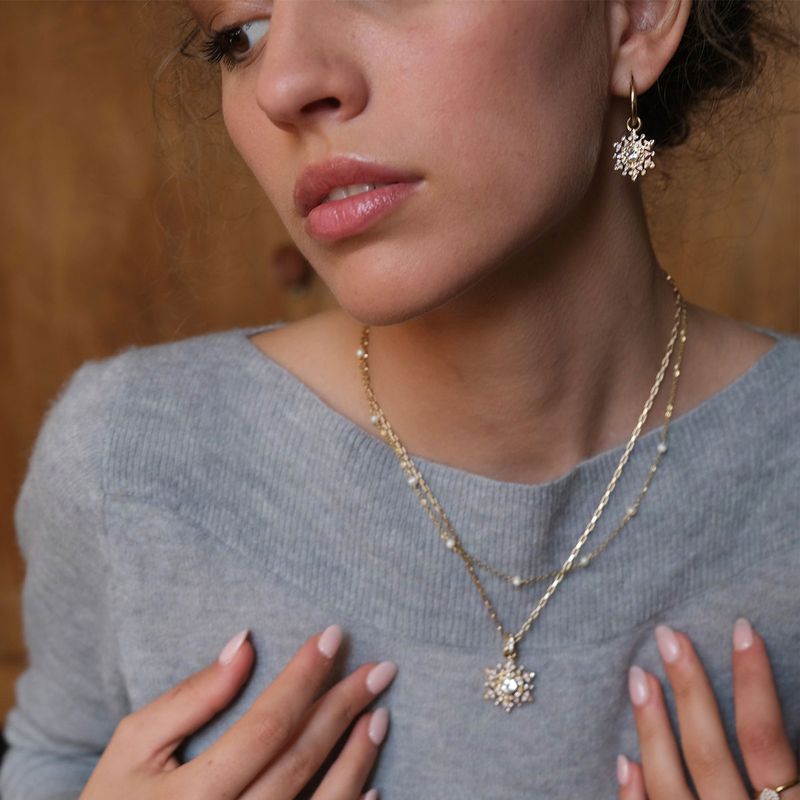 A&C - Øreringer med charm Snowflake - S