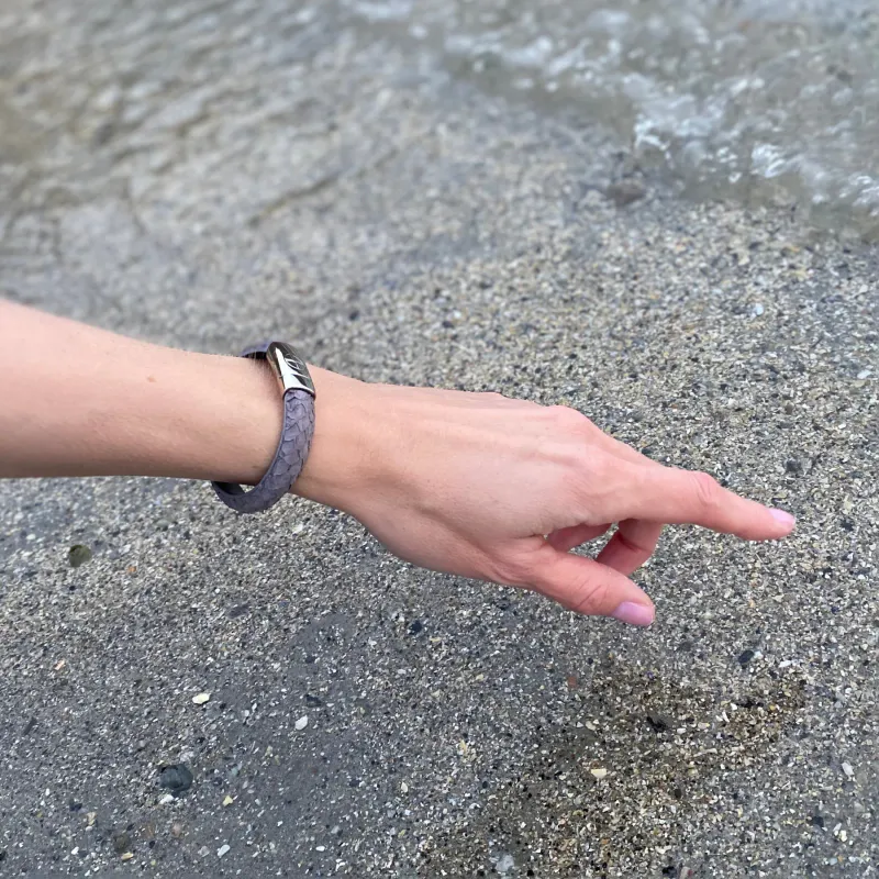 Studio EBN - Round Bracelet Silver - Grey